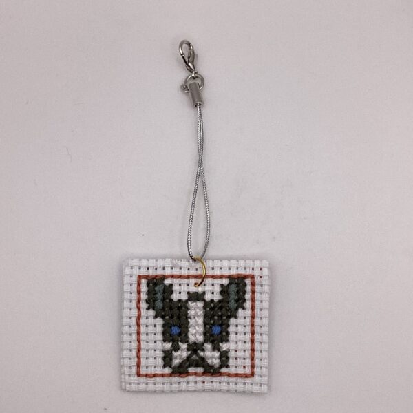 わんちゃん刺繡 / ストラップ / Tuesday 236 YOU & YUU Fukuoka Handmade Accessories Shop