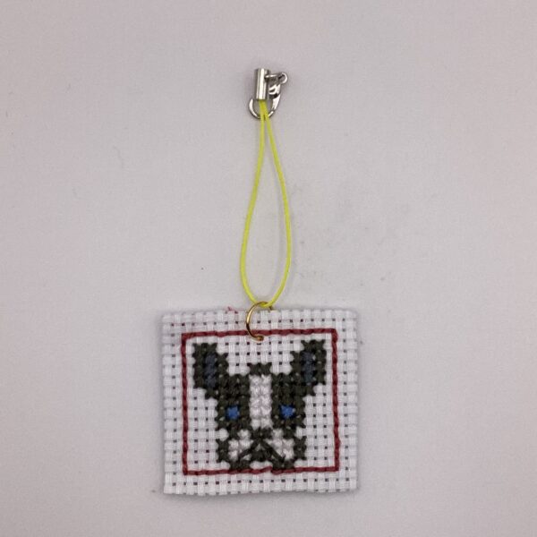 わんちゃん刺繡 / ストラップ / Tuesday 237 YOU & YUU Fukuoka Handmade Accessories Shop