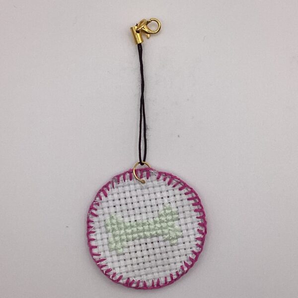 わんちゃん刺繡 / ストラップ / Tuesday 241 - 画像 (2)