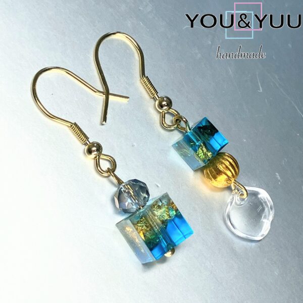Blue Asymmetric / レジンピアス / L's 141