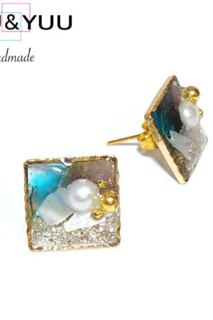 シンプルククリアブルー / レジンピアス / L's 154