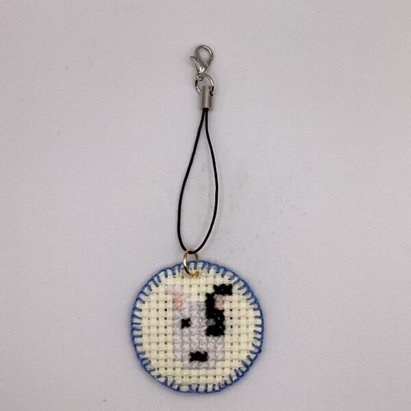 わんちゃん刺繍 / ストラップ / Tuesday 272 YOU & YUU Fukuoka Handmade Accessories Shop