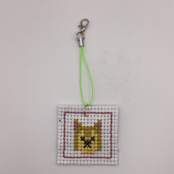 わんちゃん刺繍 / ストラップ / Tuesday 285 YOU & YUU Fukuoka Handmade Accessories Shop