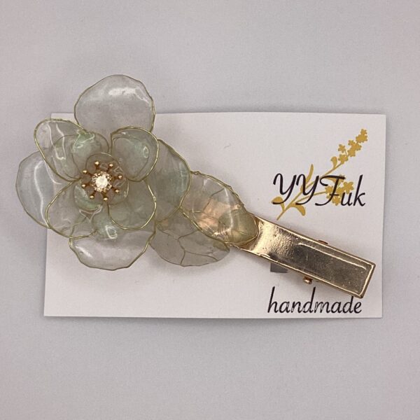 花々の囁き シャクヤクVer. / レジンヘアクリップ / keita 043 YOU & YUU Fukuoka Handmade Accessories Shop