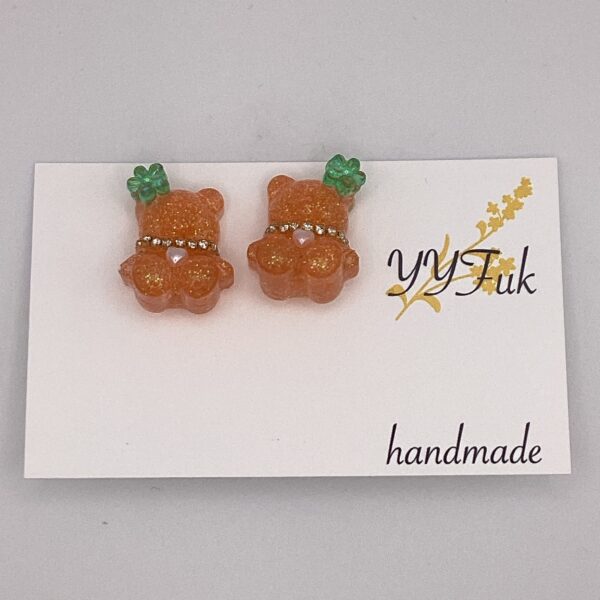Topaz Bear / レジンイヤリング / sinobu 247 YOU & YUU Fukuoka Handmade Accessories Shop