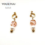 【桜色の輝き】金箔入りスクエアレジンとパールのドロップイヤリング / レジンイヤリング / Ls 275