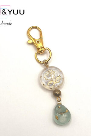 金彩フラワーと雫レジンの上品キーホルダー / レジンキーホルダー / Ls 220